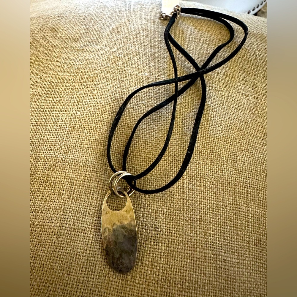 NWT Sadie Green’s Hammered Silver Alpaca Pendant Adjustable Cord Necklace